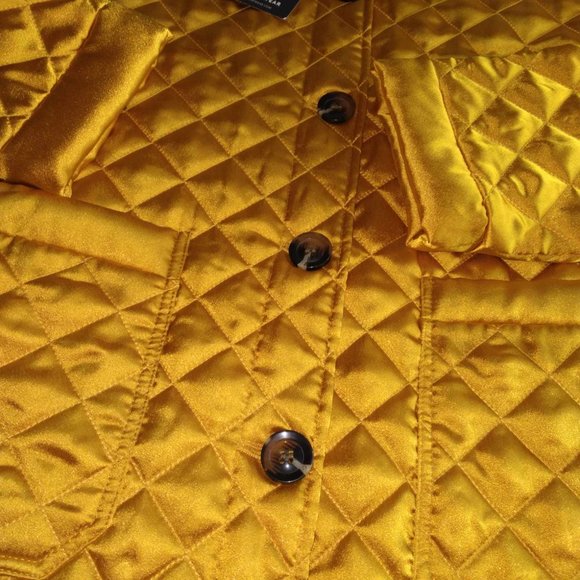 WHO WHAT WHERE Women's Golden Yellow Long Sleeve Quilted Satin Jacket - Picture 3 of 7